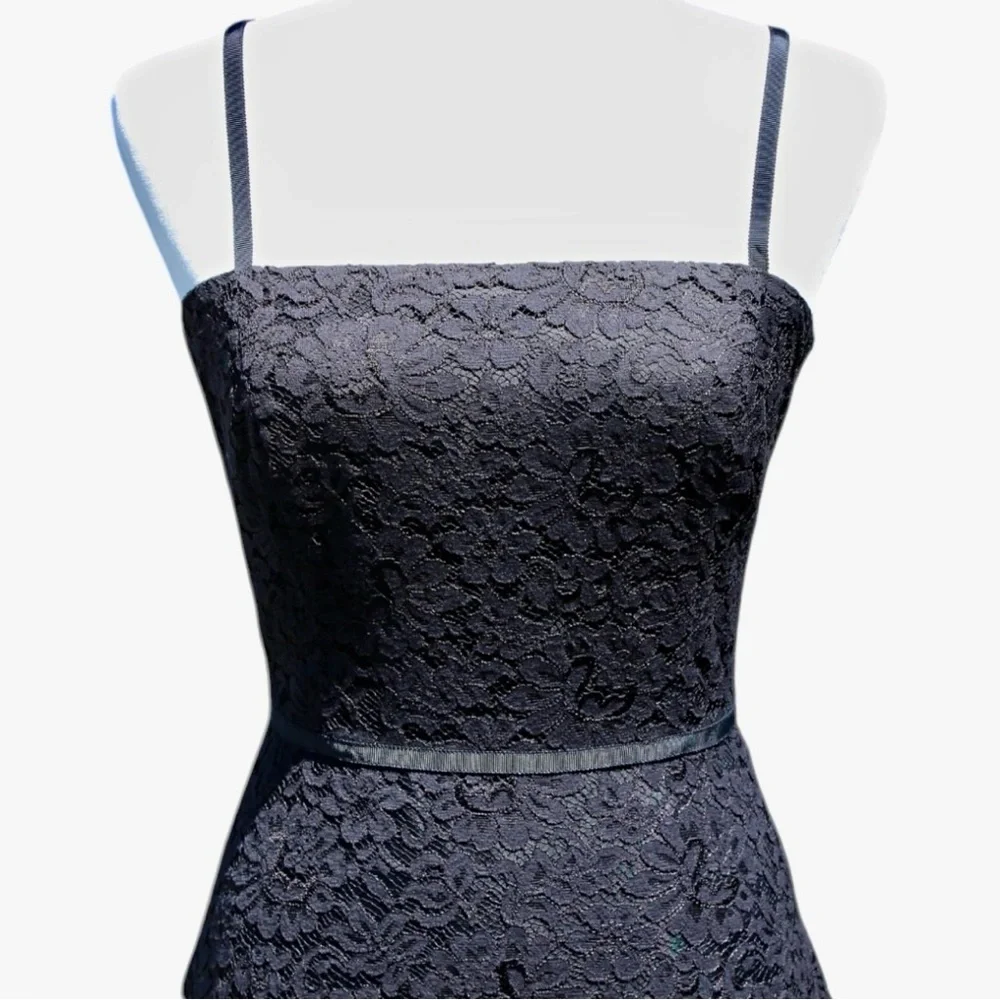 Y2K Ann Taylor NWT Black Lace Dress Size 6 - Picture 2 of 6